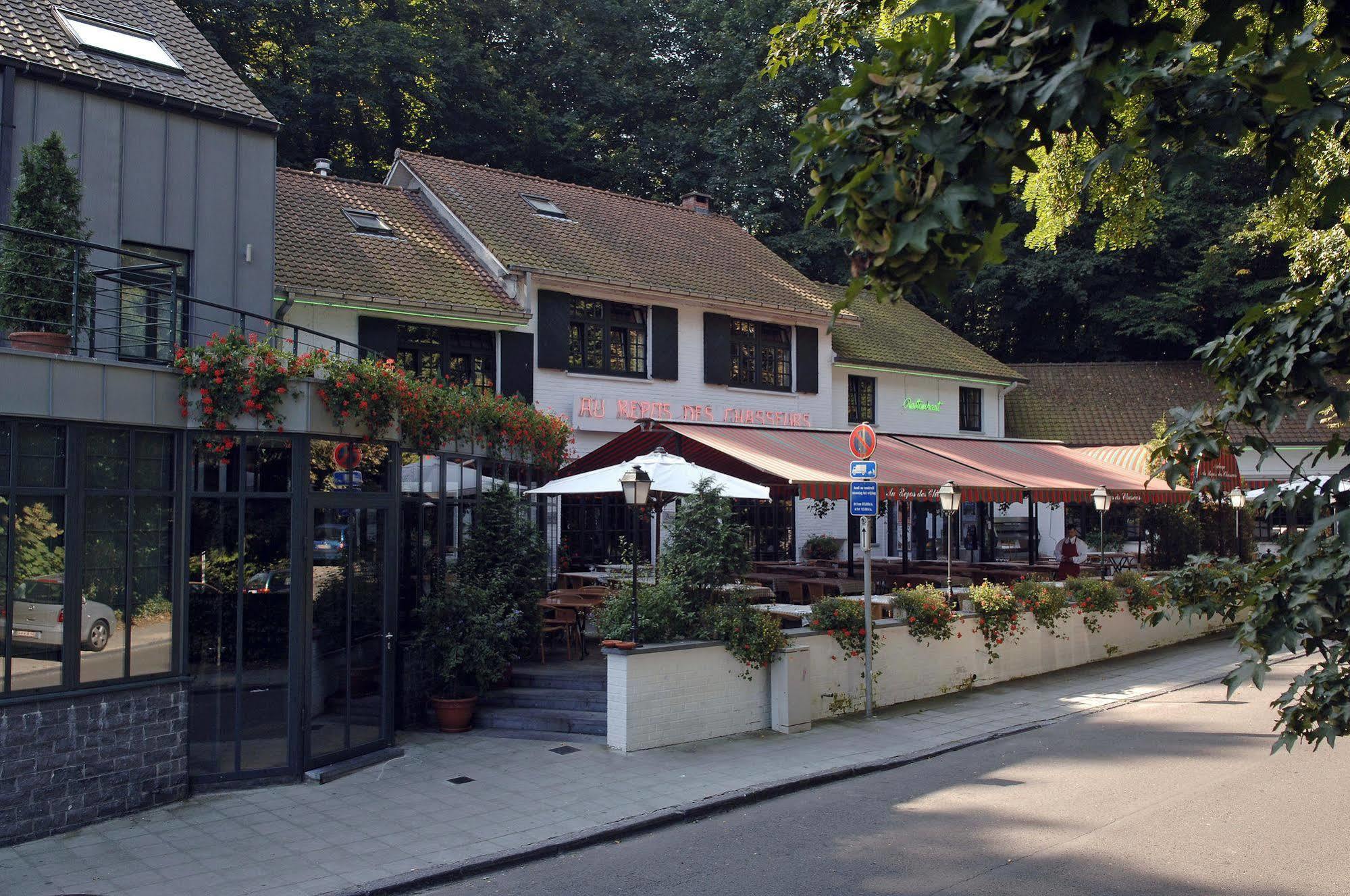 Hotel Au Repos Des Chasseurs Auderghem Exterior foto